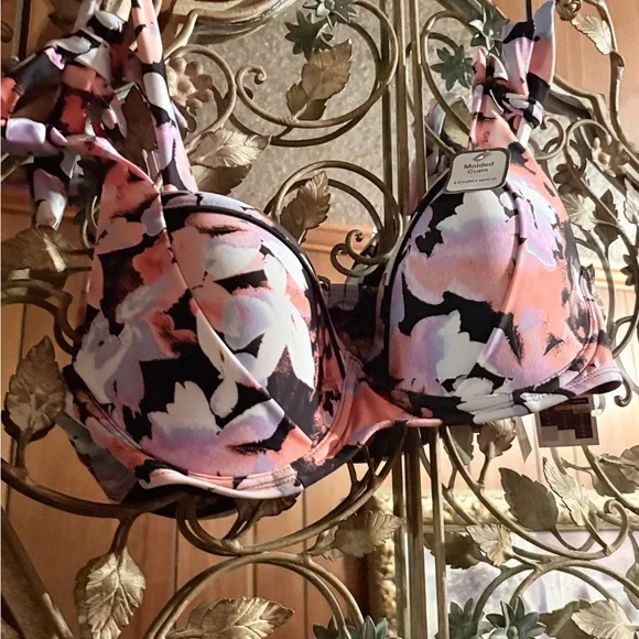 Time and Tru Floral Underwire Bikini Top - Picture 11 of 15